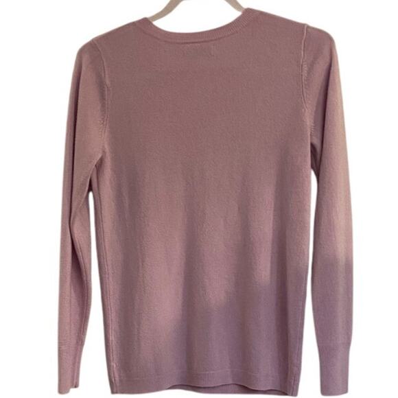 Croft and Barrow Small Lavendar V-neck Long Sleeve Soft Cozy Sweater - Picture 2 of 4